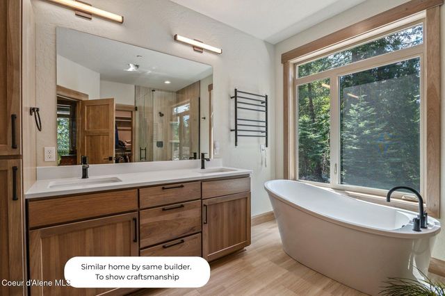 215 White Cloud Dr, Sandpoint, ID 83864