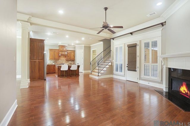 13298 Brookcrest Dr, Walker, LA 70785