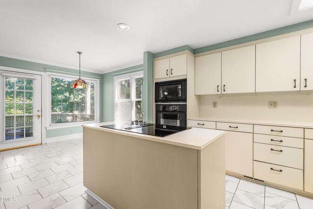 109 East Wind Lane, Cary, NC 27518