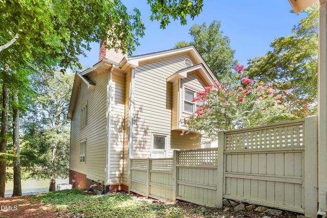 109 East Wind Lane, Cary, NC 27518