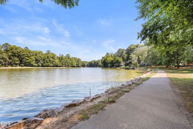 109 East Wind Lane, Cary, NC 27518