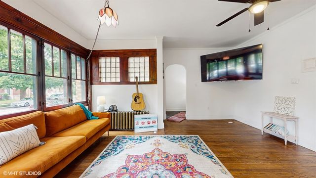 10829 S Maplewood Avenue, Chicago, IL 60655