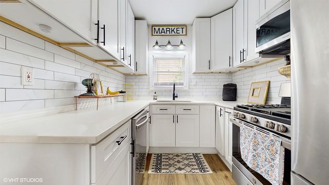 10829 S Maplewood Avenue, Chicago, IL 60655