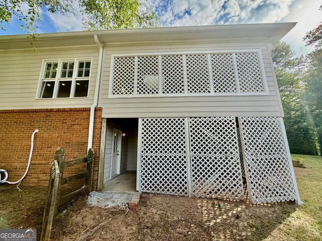 3607 Hampstead Lane NE, Roswell, GA 30075