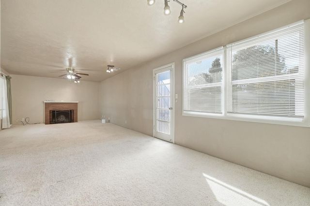 1322-1324 Del Rey Ave, Modesto, CA 95350