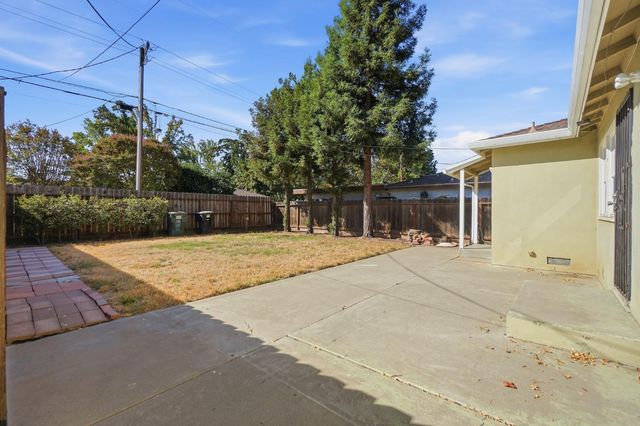 1322-1324 Del Rey Ave, Modesto, CA 95350