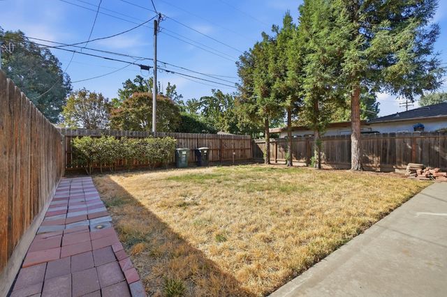 1322-1324 Del Rey Ave, Modesto, CA 95350