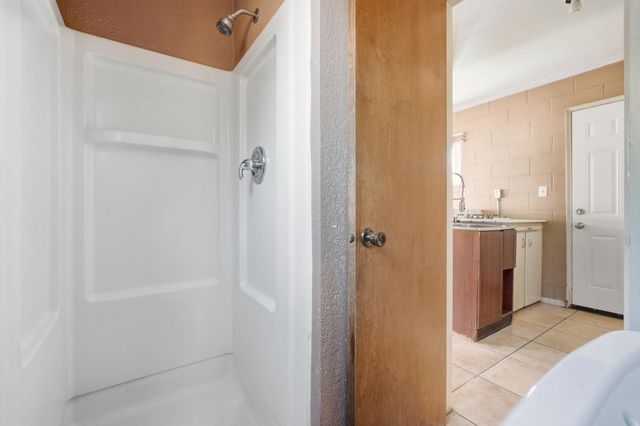 1322-1324 Del Rey Ave, Modesto, CA 95350