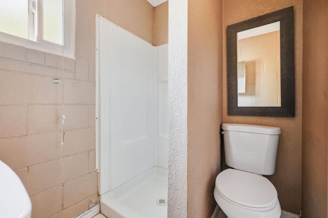 1322-1324 Del Rey Ave, Modesto, CA 95350