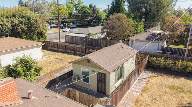 1322-1324 Del Rey Ave, Modesto, CA 95350