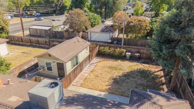 1322-1324 Del Rey Ave, Modesto, CA 95350