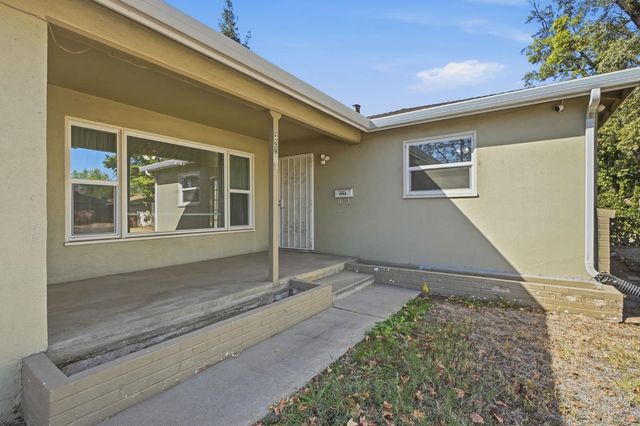 1322-1324 Del Rey Ave, Modesto, CA 95350
