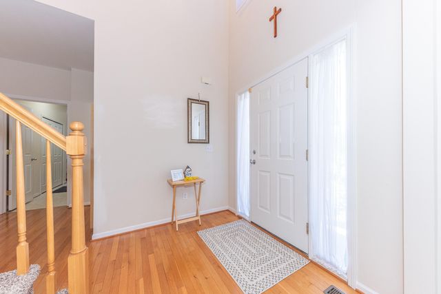 6343 Anna Drive, Belleville, MI 48111