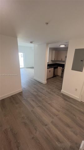 50 Menores Ave 512, Coral Gables, FL 33134