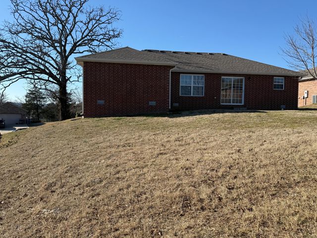 485 Hill Billy Lane, Hollister, MO 65672