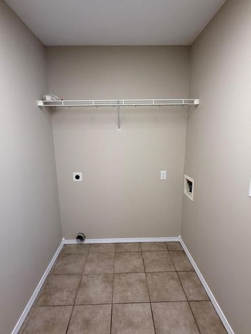 485 Hill Billy Lane, Hollister, MO 65672