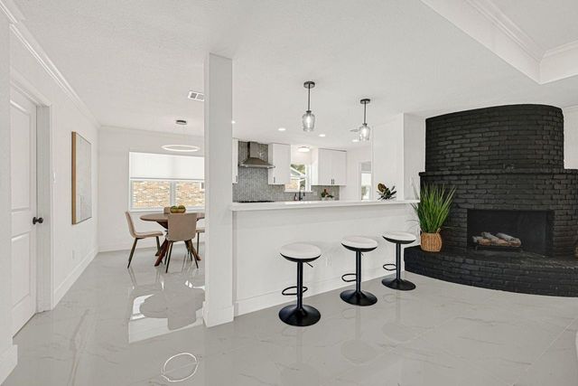 2415 Moss Hill Drive, Houston, TX 77080