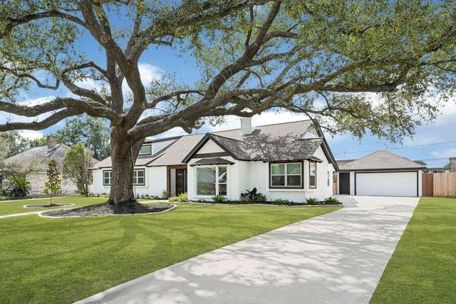 2415 Moss Hill Drive, Houston, TX 77080