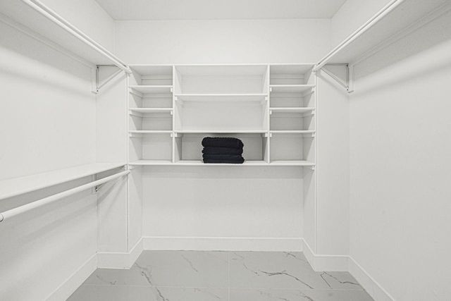 2415 Moss Hill Drive, Houston, TX 77080