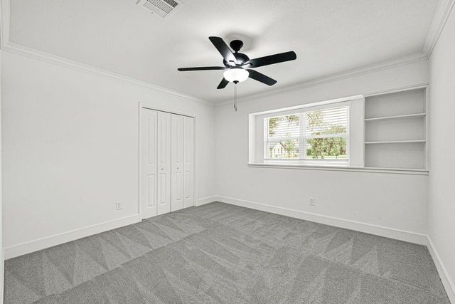 2415 Moss Hill Drive, Houston, TX 77080