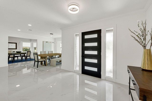 2415 Moss Hill Drive, Houston, TX 77080