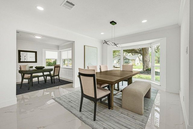 2415 Moss Hill Drive, Houston, TX 77080