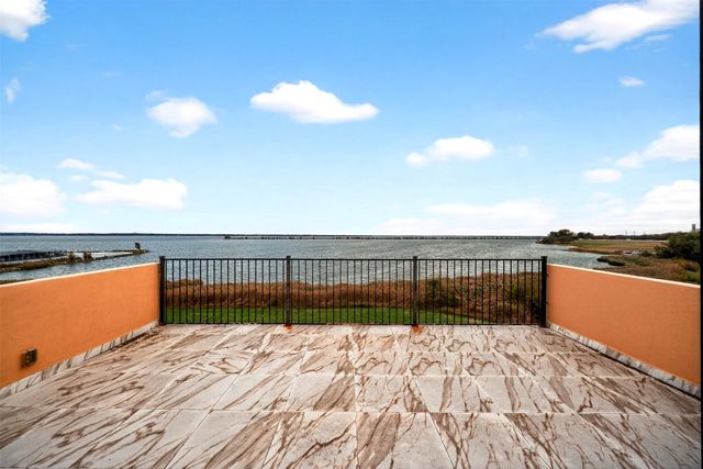 5218 Lake Terrace Court, Garland, TX 75043