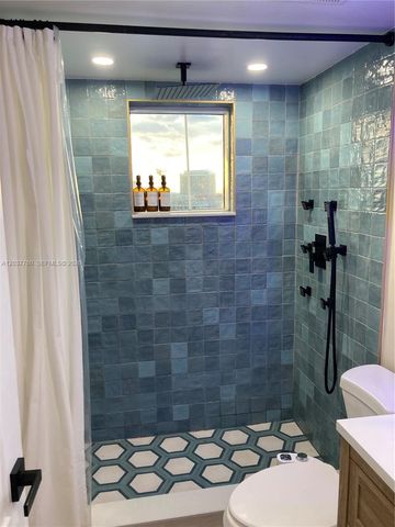 6767 Collins Avenue 1701, Miami Beach, FL 33141