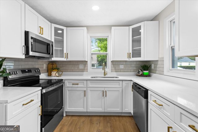 1939 Willa Drive, Decatur, GA 30032