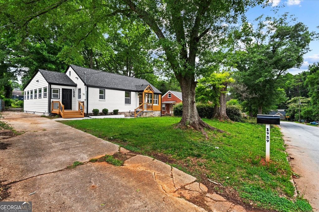 1939 Willa Drive, Decatur, GA 30032 — photo 3