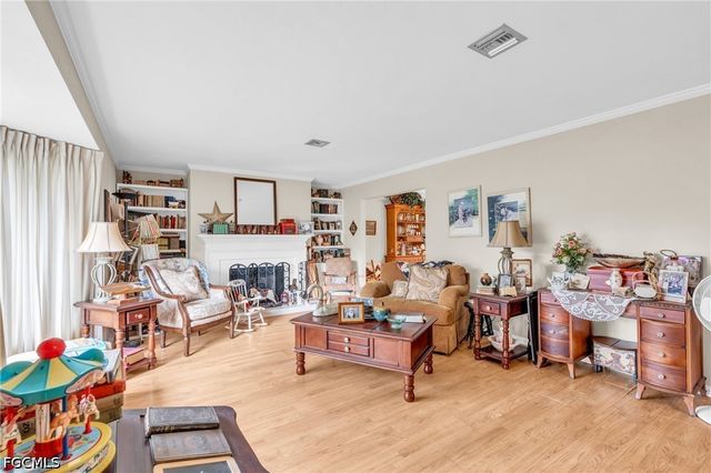 1210 Riverbend DR, Labelle, FL 33935