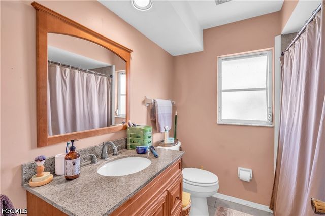 1210 Riverbend DR, Labelle, FL 33935