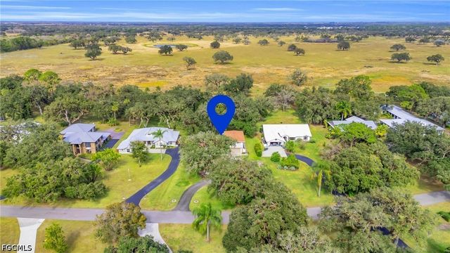 1210 Riverbend DR, Labelle, FL 33935