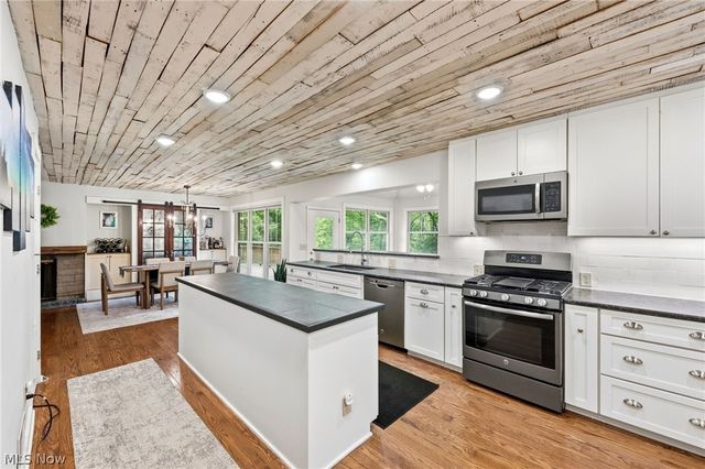 5199 W Ash Road, Independence, OH 44131