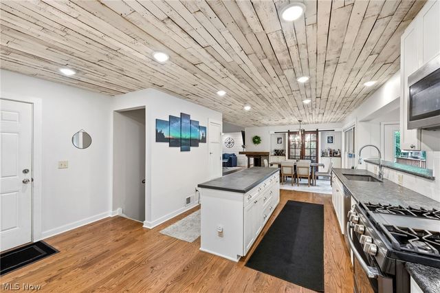 5199 W Ash Road, Independence, OH 44131