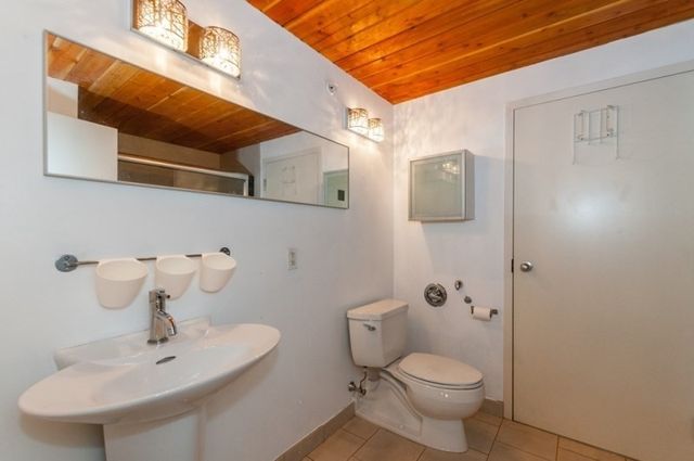 290 Pleasant St 208, Watertown, MA 02472