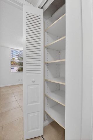 10 Willowbrook Lane 207, Delray Beach, FL 33446