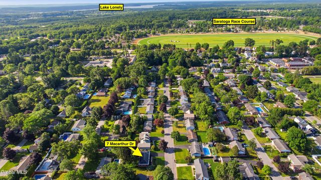 7 Macarthur Drive, Saratoga Springs, NY 12866