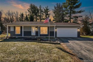 9155 Satelite Drive, White Lake Charter Township, MI 48386