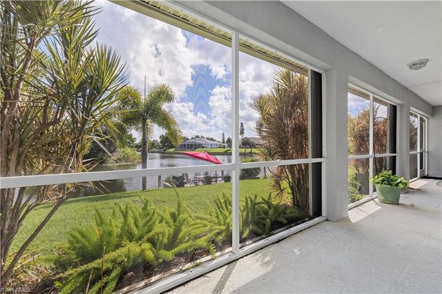 209 SE 20th CT, Cape Coral, FL 33990