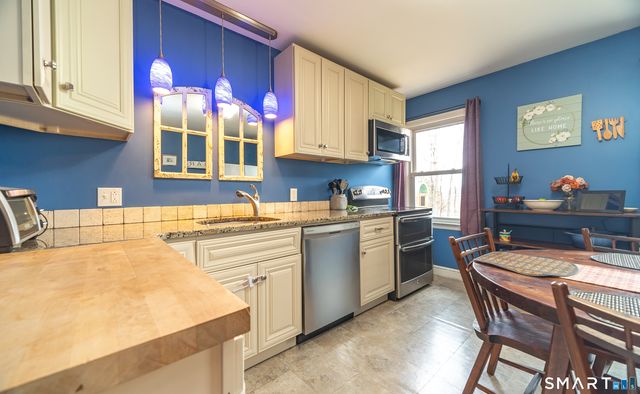 50 Fairfax Avenue, Meriden, CT 06451