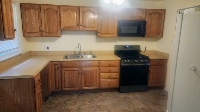 7612 MOORES RD, Brandywine, MD 20613