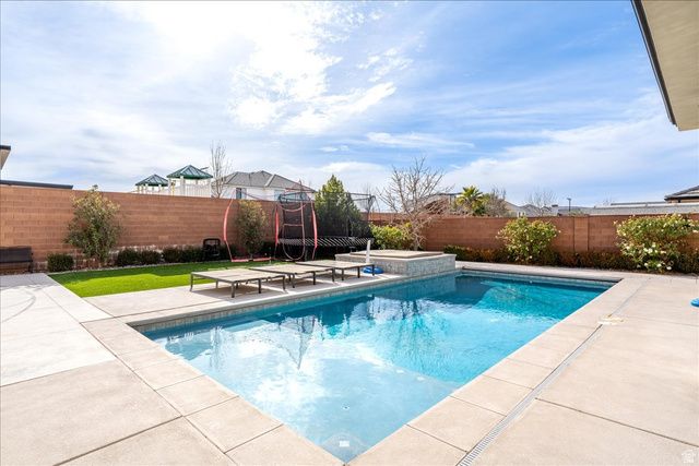 2274 E FIELDSTONE CIR, St. George, UT 84790