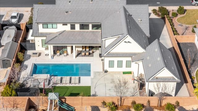 2274 E FIELDSTONE CIR, St. George, UT 84790