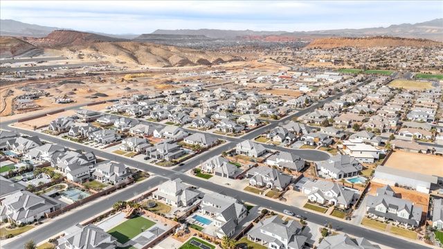 2274 E FIELDSTONE CIR, St. George, UT 84790