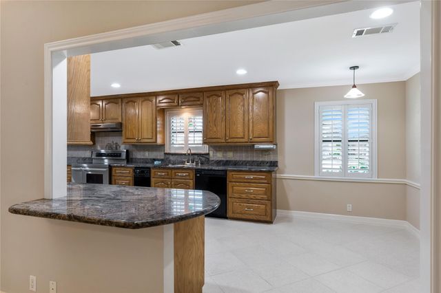 6603 Kury Lane, Houston, TX 77008