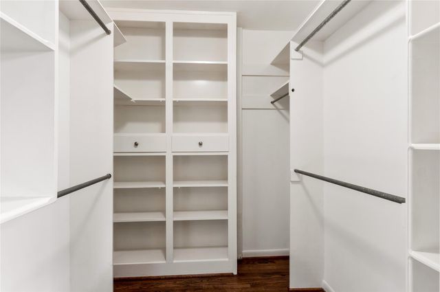 6603 Kury Lane, Houston, TX 77008