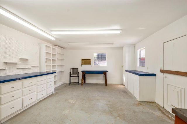 6603 Kury Lane, Houston, TX 77008