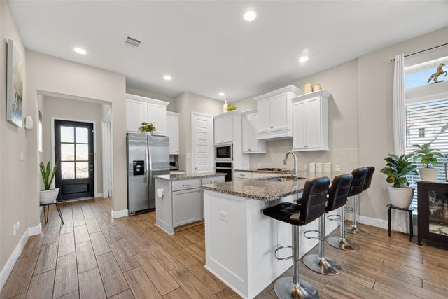 15834 Bird Of Paradise Drive, Conroe, TX 77302