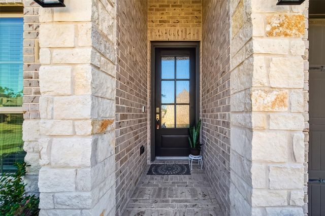 15834 Bird Of Paradise Drive, Conroe, TX 77302